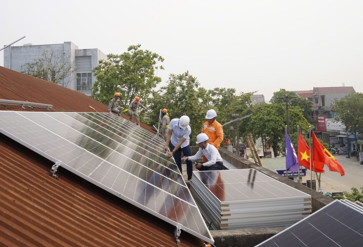 dien mat troi mai nha 2026